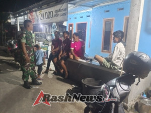 Jaga Stabilitas Wilayah, Koramil Poto Tano Gelar Patroli Rutin Malam Hari