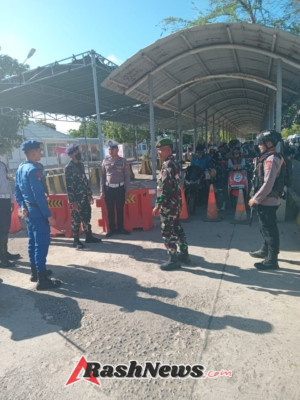 Pengamanan Natal dan Tahun Baru, Apel Gabungan Digelar di Pelabuhan Poto Tano