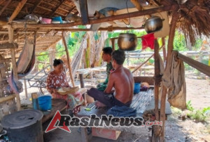 Komsos Babinsa di Desa Eka Jaya Cerminkan Kemanunggalan TNI dan Rakyat
