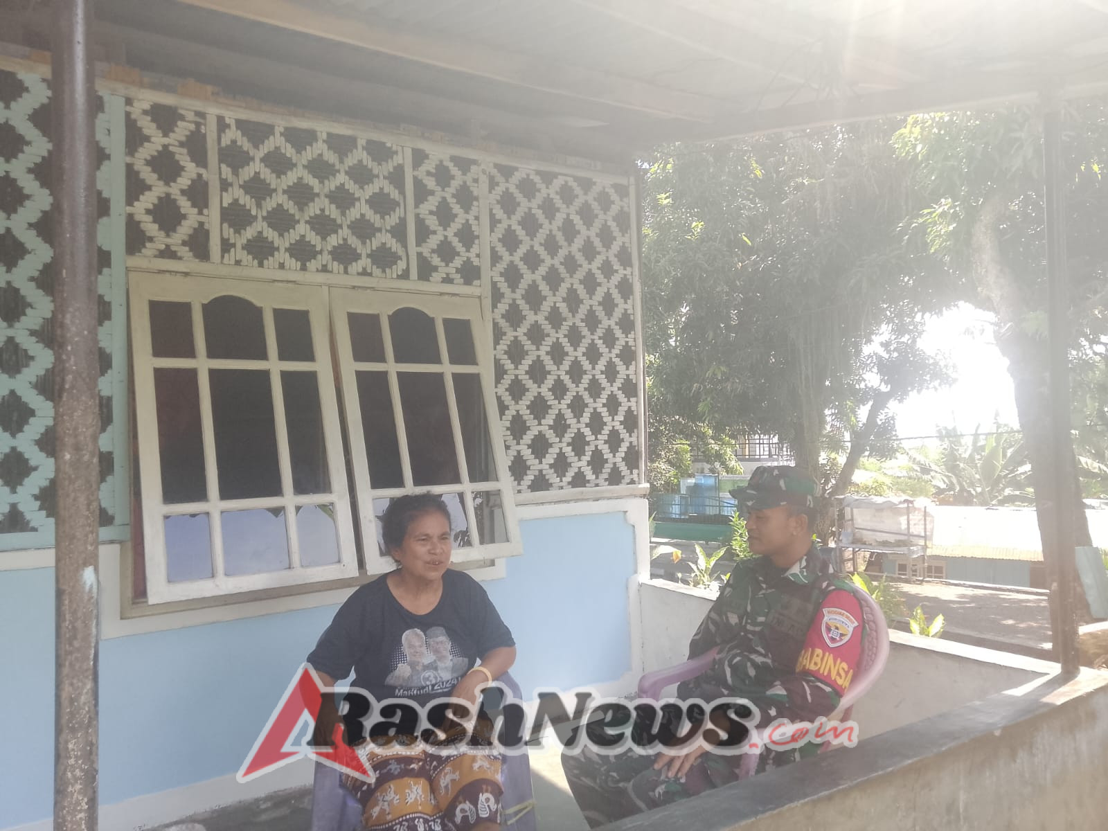 Kodim 1602/Ende: Komsos dan Pamwil Babinsa Berjalan Aman dan Tertib di Desa Nakambara