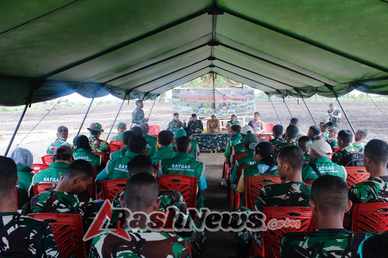 Kompi Pertanian Yonif TP 834/WM Bersama Dinas Pertanian Nagekeo Perkuat Sektor Pertanian