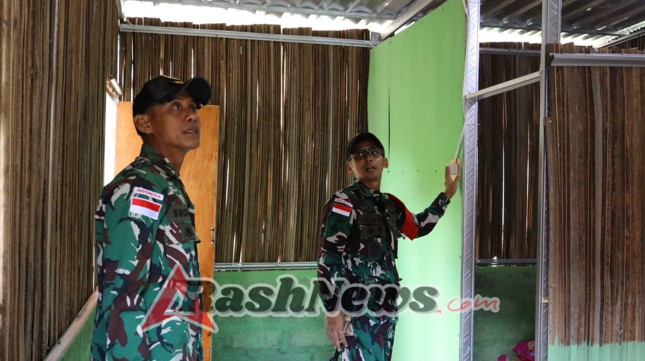 Aksi Nyata di Penghujung Tahun, Satgas Pamtas Laksanakan Bedah Rumah untuk Warga