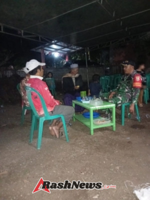 Sinergi Babinsa dan Warga Anamina: Keamanan Tetap Terjaga di Malam Hari