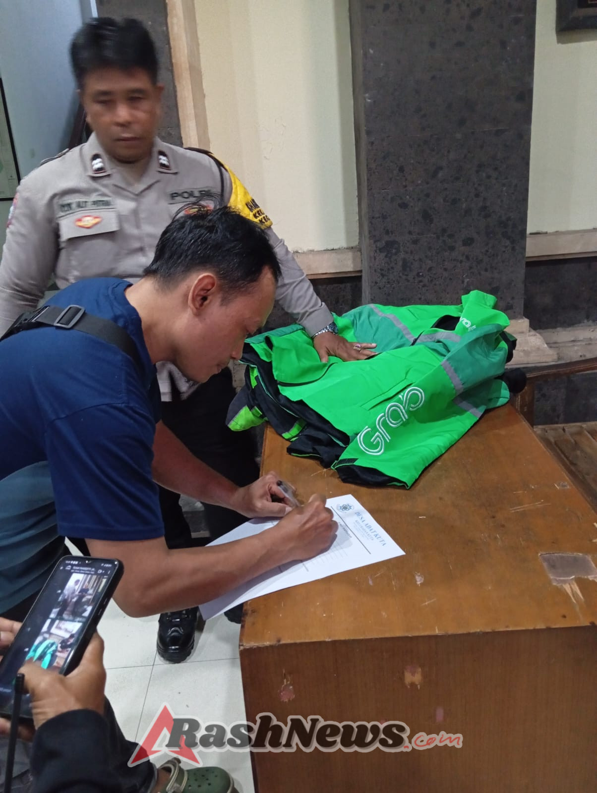 Jelang NATARU 2025–2026, Bhabinkamtibmas Kelurahan Kuta Gelar Sidak Gabungan Antisipasi Gangguan Kamtibmas