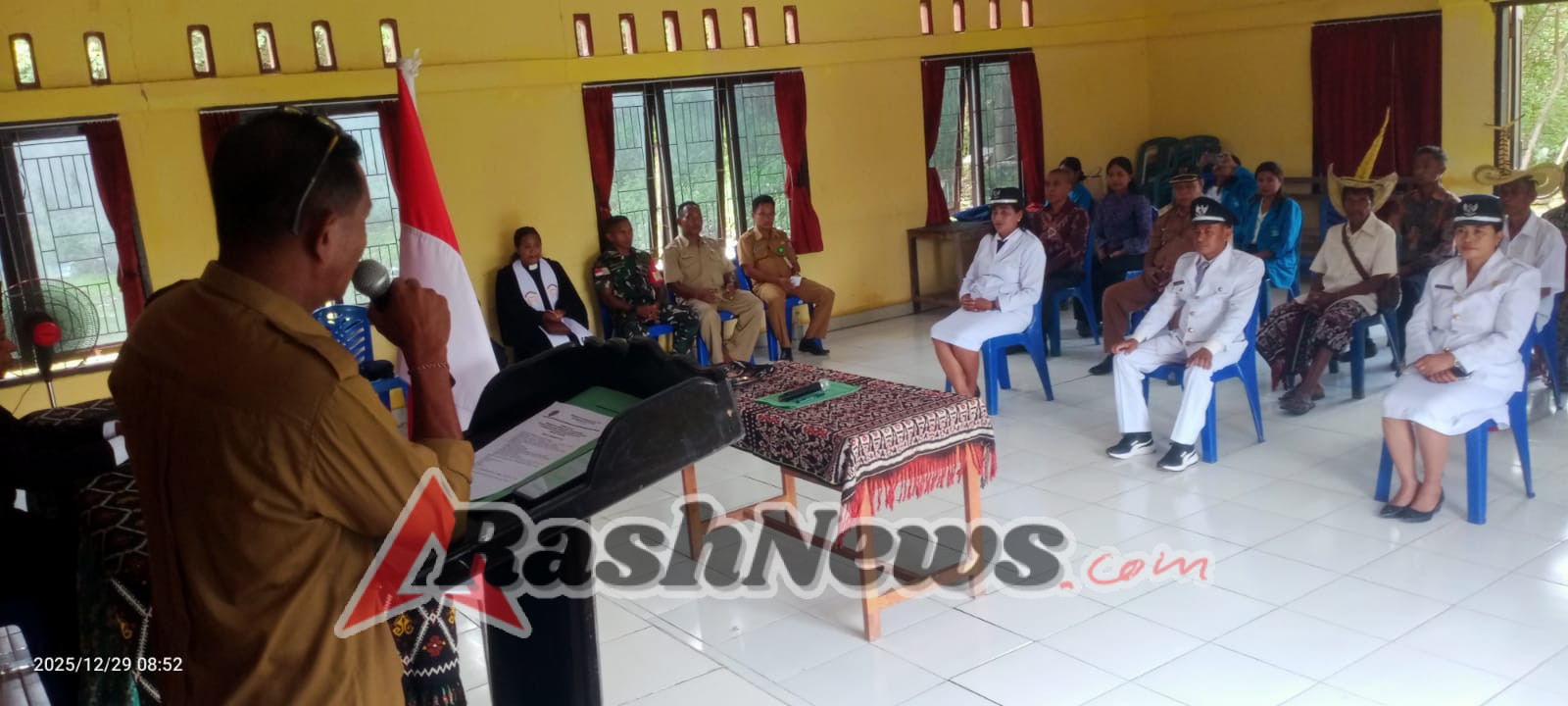 Pelantikan Penjabat Kepala Desa di Rote Timur Berlangsung Aman dan Tertib, Babinsa Turut Hadir