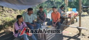 Sinergi TNI dan Masyarakat Terbangun dalam Kegiatan Komsos di Dusun Deturau’