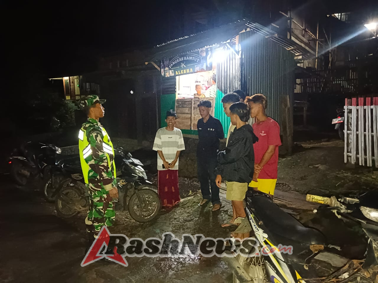 Babinsa Ingatkan Warga Pantau Pergaulan Anak Demi Masa Depan Cerah