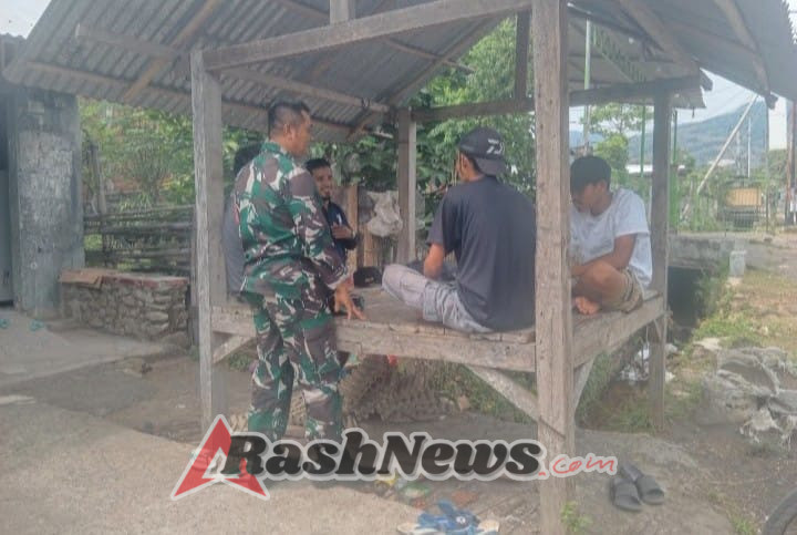 Jelang Malam Tahun Baru, Babinsa Rasabou Imbau Warga Tetap Tertib