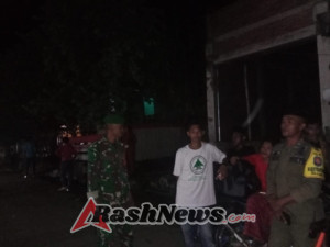 Babinsa Wawo Ajak Warga Jaga Ketertiban Malam, Cegah Keributan Anak Muda