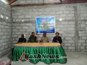 Pendampingan Babinsa, Pembagian BLT-DD di Desa Wolwal Berlangsung Tertib