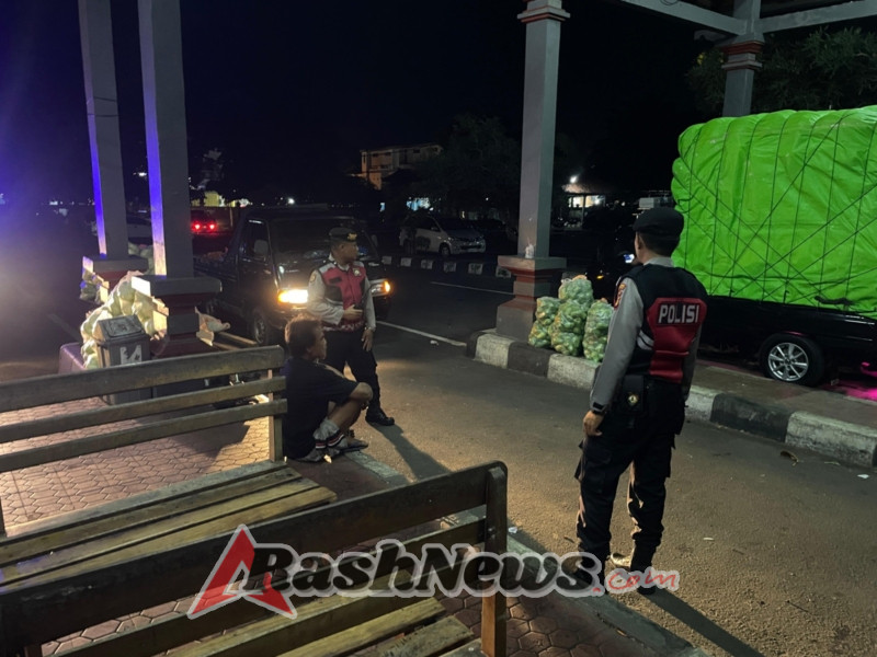 Ciptakan Rasa Aman, Samapta Polres Klungkung Lakukan Patroli Malam.