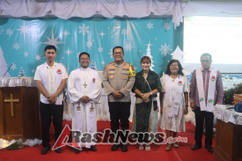 Kapolres Bangli Hadiri Ibadah Malam Kudus Natal 2025 di GKPB Gereja Marga Rahayu