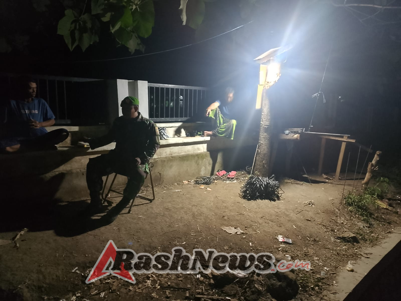 Serda Lalu Nasrul Wijaya Pimpin Patroli Malam, Situasi Wilayah Poto Tano Aman