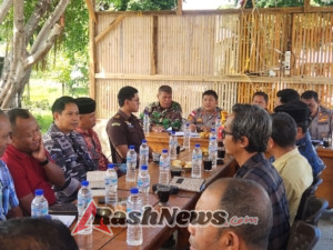 Rapat Koordinasi Nataru 2025, TNI–Polri dan Forkopimcam Reok Perkuat Sinergi Keamanan
