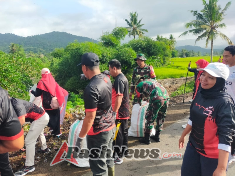 Kasdim 1628/Sumbawa Barat Pimpin Gotong Royong Persiapan Jambore Agen PDPGR di Brang Rea