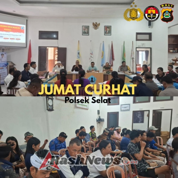 Kapolsek Selat melaksanakan giat Jumat Curhat sambangi Masyarakat Desa Muncan.