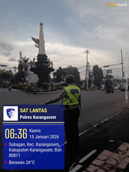 Agar Terciptanya Kelancaran Lalu Lintas Personil Lantas Melaksanakan Penjagaaan Dan Pengaturan di Ktl 2