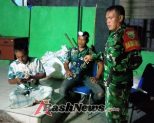 Ciptakan Situasi Kondusif, Babinsa Desa Bandok Sampaikan Himbauan Kamtibmas