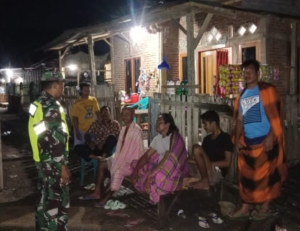 Babinsa Serukan Warga Waspada Terhadap Tamu Asing Demi Keamanan Desa