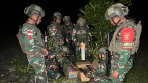 Cegah Kejahatan Lintas Batas, Satgas Pamtas Yonarmed 12 Kostrad Amankan Petasan Ilegal