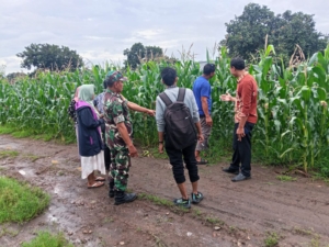 Koramil 1614-06/Manggelewa Gelar Kegiatan Teritorial Bersama Warga