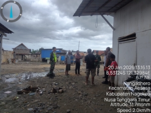 Babinsa Koramil 1625-05/Aesesa Dampingi Pengukuran KDMP di Desa Nangadhero