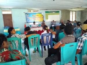 Perkuat Partisipasi Warga, Babinsa Koramil 1603-02/Talibura Dampingi Musrenbangdes Desa Watudiran