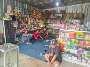 Babinsa Poto Tano Hadir di Tengah Warga, Komsos Jadi Sarana Jaga Keamanan Desa