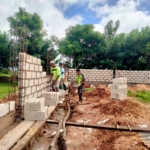 Pastikan Pembangunan Berjalan Lancar, Babinsa Monitoring Wilayah di Desa Lekunik