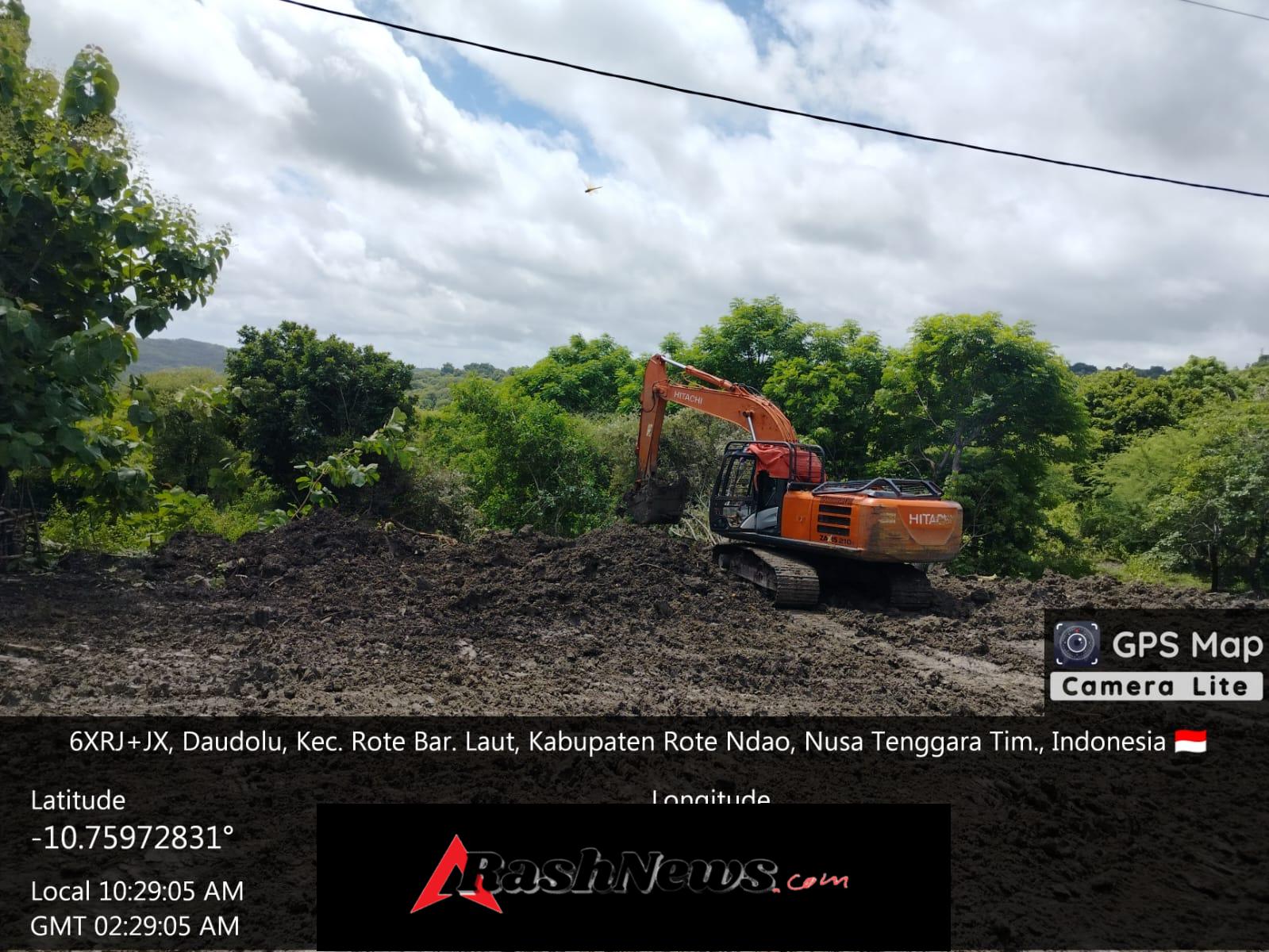 Pastikan Pekerjaan Berjalan Lancar, Babinsa Pantau Pemerataan Lahan KDKMP
