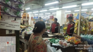 Sat Samapta Polres Gianyar Intensifkan Patroli Pasar Rakyat Ciptakan Situasi Aman dan Kondusif