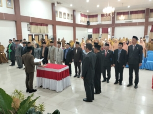 Pelantikan Pejabat Pemkab Dompu Dihadiri Perwakilan Kodim 1614/Dompu