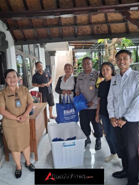 Polsek Denpasar Selatan Kawal Pembagian Makan Bergizi Gratis di Kelurahan Sanur