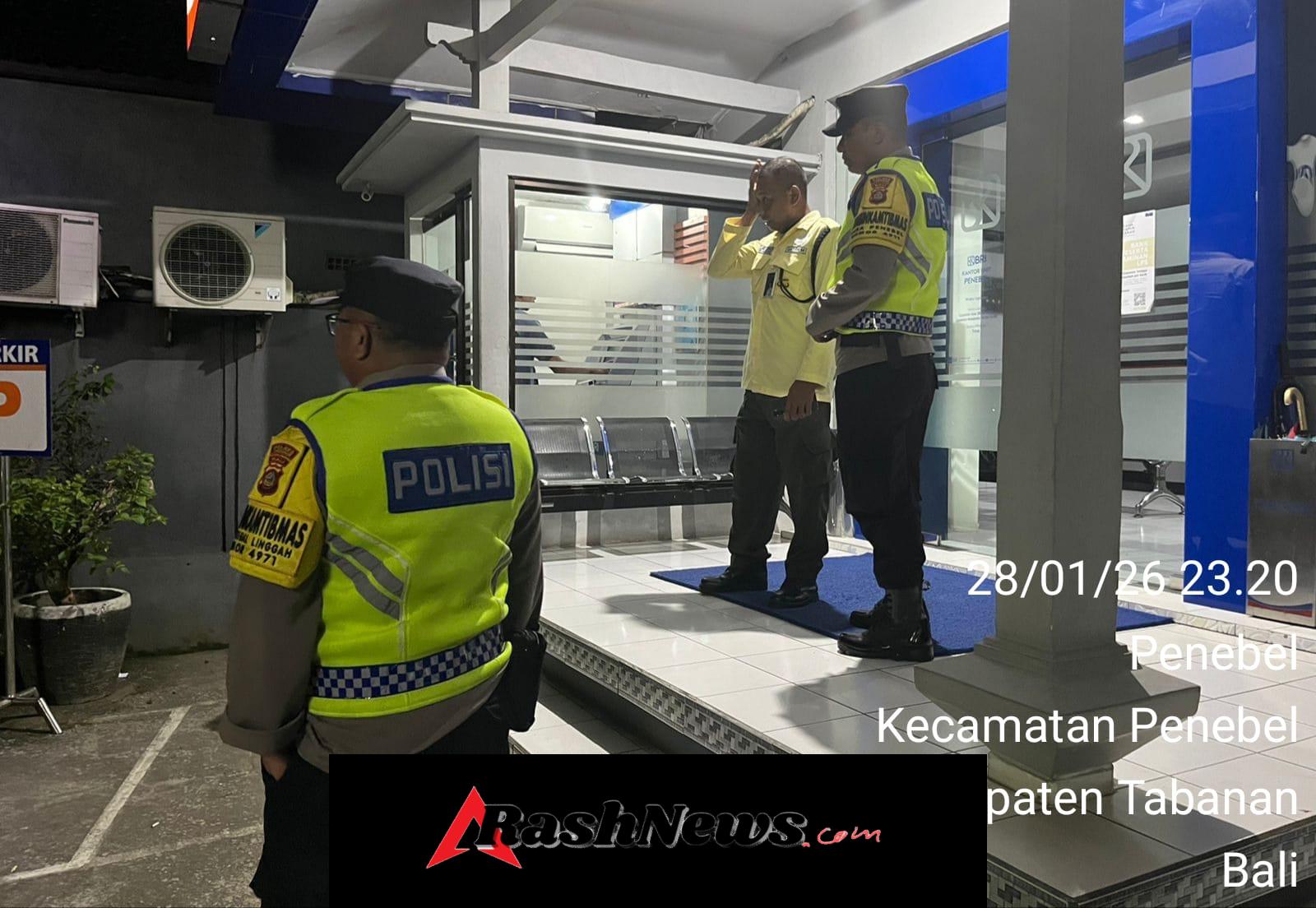 Cegah terjadinya Kriminalitas pada malam hari, Polsek Penebel laksanakan Patroli Blue Light