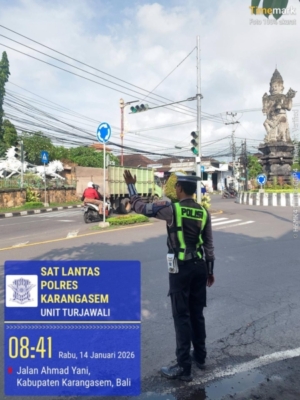 Personil Lantas Laksanakan Gatur Pagi Demi Ketertiban Dan Kelancaran Arus Lalin Di Ktl 1 Subagan