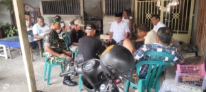 Komsos Babinsa di Lingkungan Selayar, Warga Diajak Peduli Kamtibmas