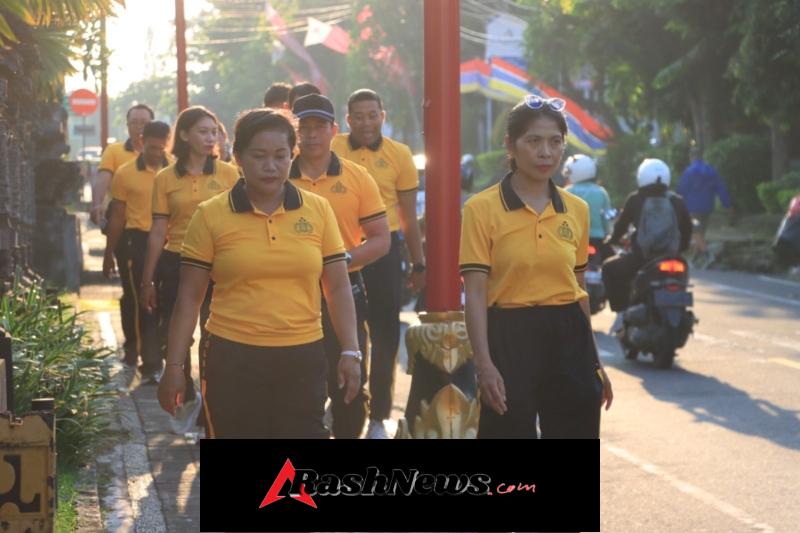 Polres Klungkung Gelar Olahraga Jumat untuk Jaga Kebugaran Personel.