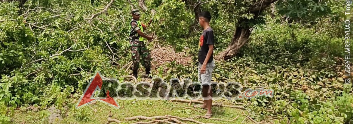 Sinergi Babinsa dan Pemerintah Desa Mundek dalam Pembersihan Lahan KDKMP