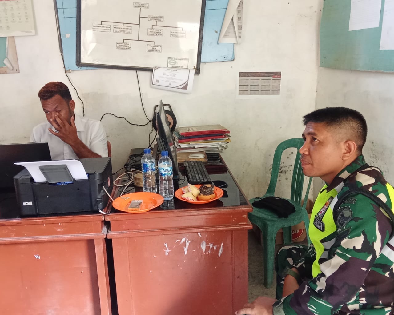 Desa Ranggatalo Tetap Kondusif, Babinsa Ramil 1602-02 Pantau Situasi dan Kumpulkan Data