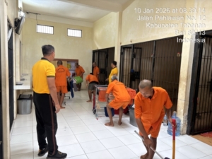 Wakapolres Tabanan Cek Kesiapsiagaan Petugas Jaga Rutan, Tekankan Disiplin dan Keamanan Tahanan