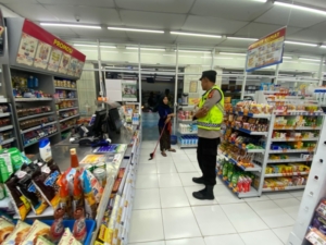 Polsek Selemadeg barat Gelar Blue light patrol Pantau Keamanan wilayah Cegah Gangguan Kamtibmas