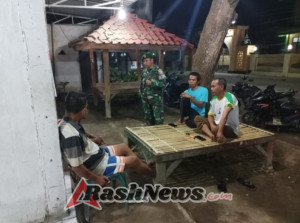 Ciptakan Situasi Kondusif, Koramil Seteluk Patroli Wilayah di Malam Hari