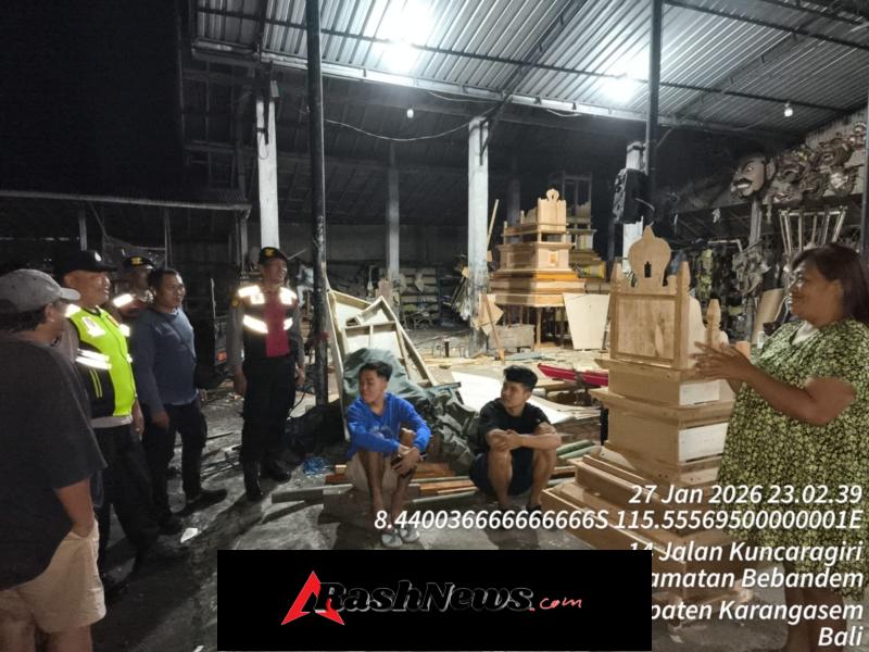 Cegah Kejahatan Malam Hari, Polsek Bebandem Intensifkan Blue Light Patrol di Jalur Rawan