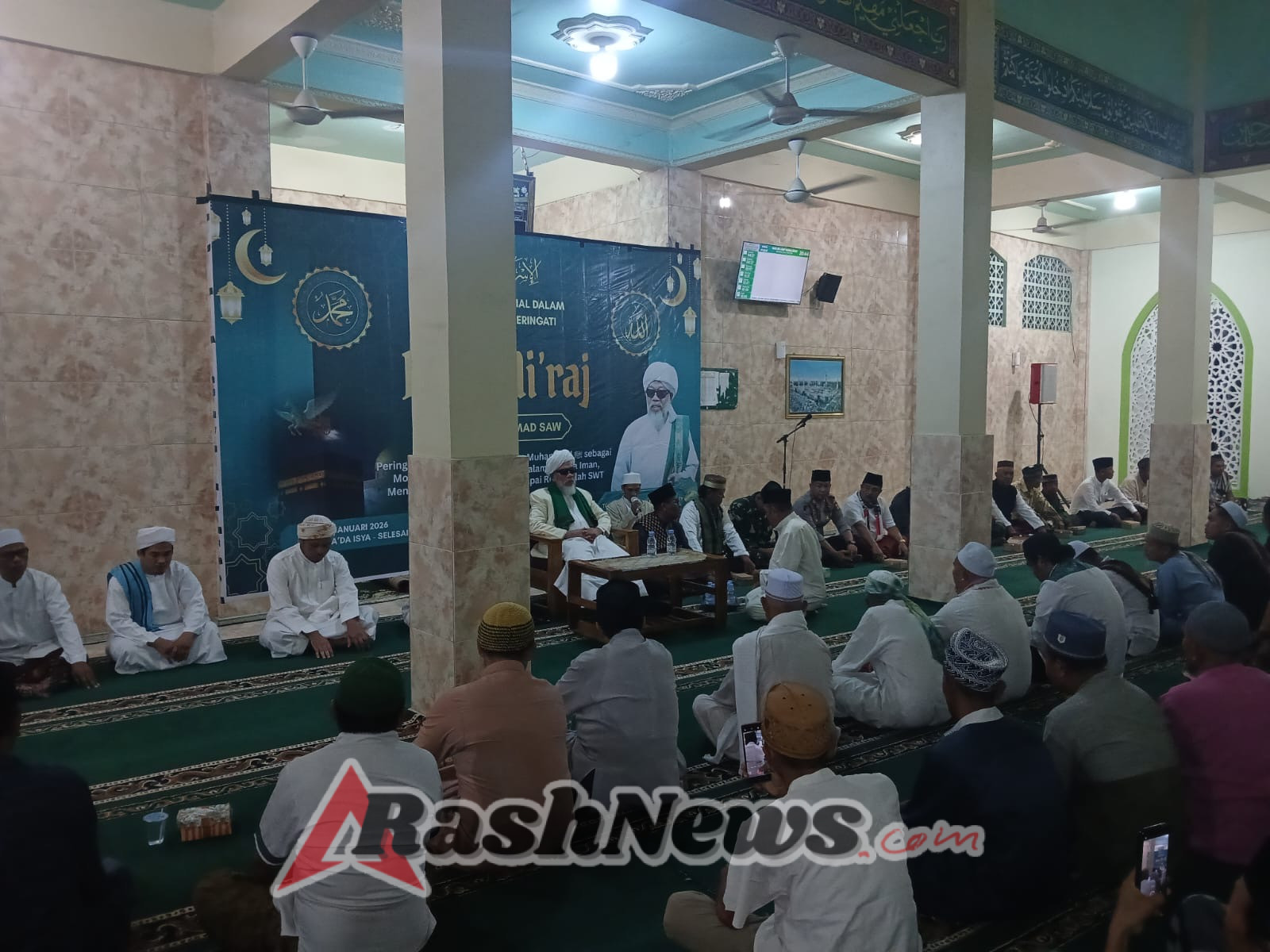 Peringatan Isra Mi’raj di Masjid Nurul Iman Pasir Putih Berlangsung Khidmat
