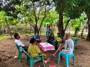 Humanis dan Merakyat, Pembinaan Teritorial Babinsa Ciptakan Harmoni di Desa Tunbess