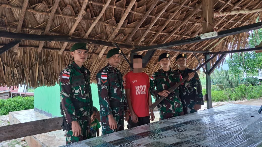 Kemanusiaan Jadi Kunci, Yonarmed 12 Kostrad Terima Penyerahan Senjata Api Secara Sukarela