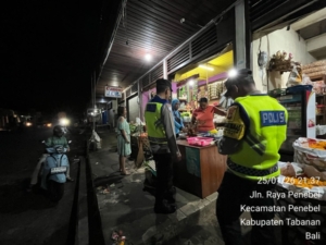 Cegah terjadinya Kriminalitas pada malam hari, Polsek Penebel laksanakan Patroli Blue Light