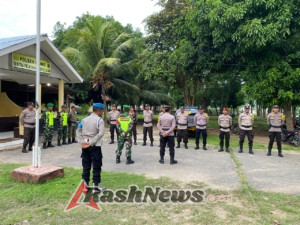 Babinsa Koramil 1625-01/Bajawa Laksanakan Siaga dan Patroli Keliling Menyongsong Tahun Baru 2026