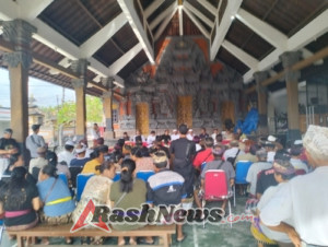 Bupati Gianyar Tinjau Festival Air Suwat ke-10, Babinsa dan Aparat Bersinergi Berikan Pengamanan