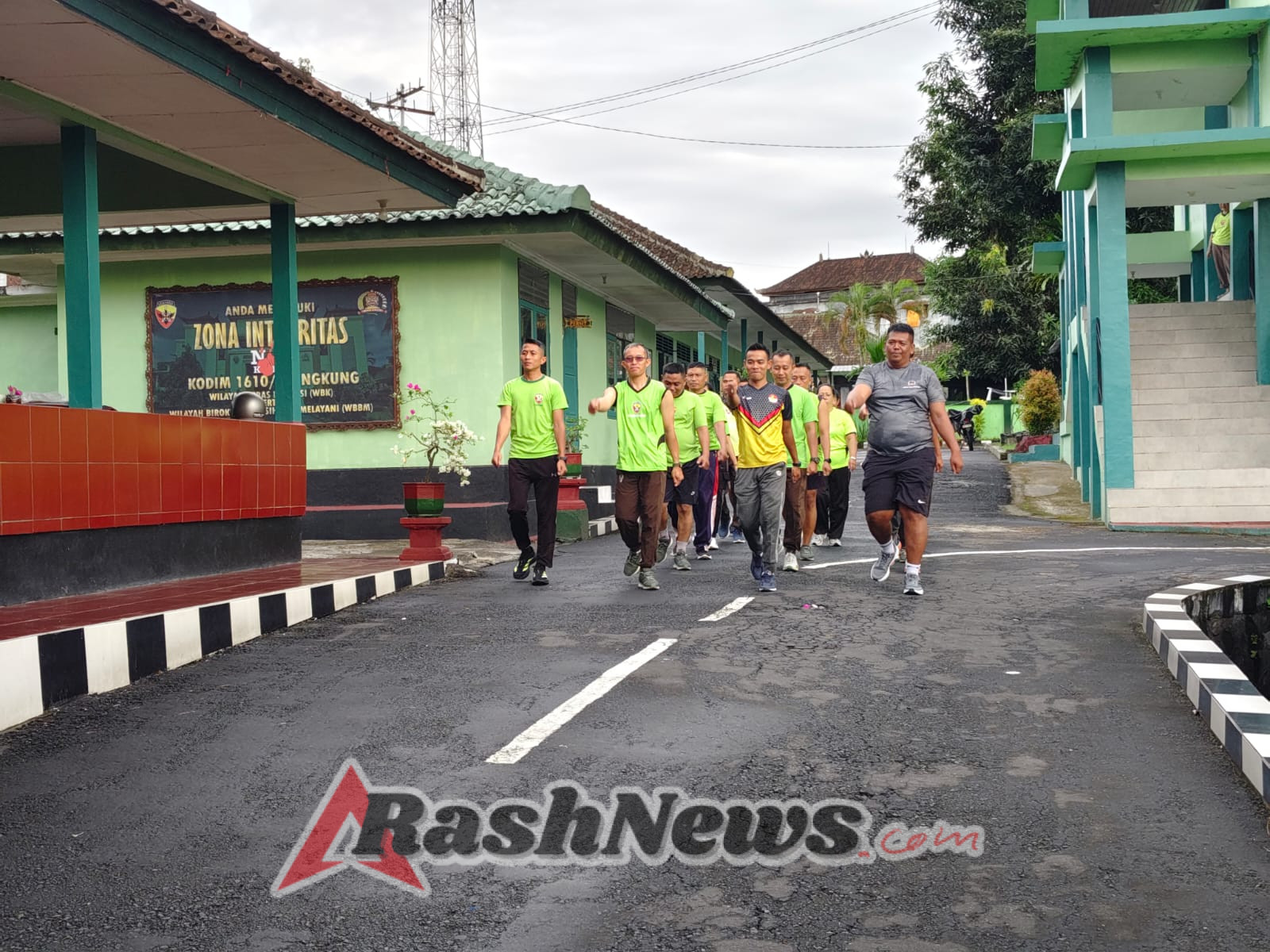 Gelar Binsik Pagi, Kodim Klungkung Jaga Imun Dan Kebugaran Fisik Personel Guna Optimalkan Tugas Pokok